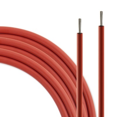 Cabo elétrico vermelho enrolado com pontas desencapadas