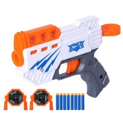 Pistola de brinquedo branca, cinzenta e laranja com dardos e alvos
