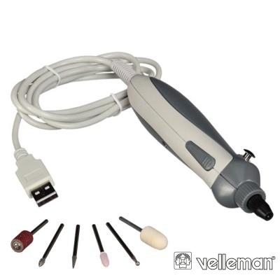 Mini ferramenta rotativa cinza e preta com cabo USB branco e sete acessórios