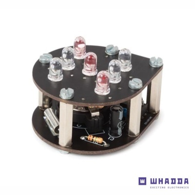 Placa eletrónica redonda com LEDs e componentes