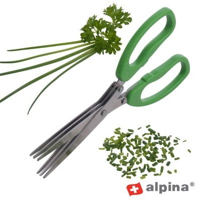 Tesoura de cozinha com cinco lâminas e pegas verdes a cortar ervas frescas.