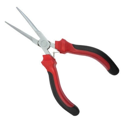 Alicate de ponta fina com punhos vermelhos e pretos em fundo branco