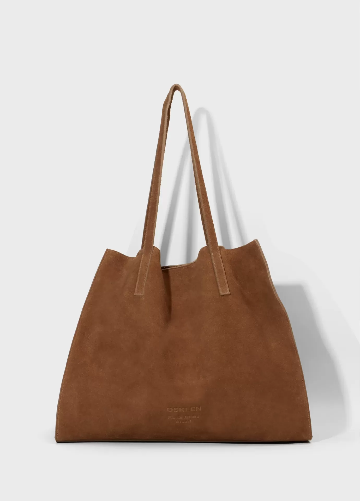 Bolsa Tote Yvi Camurca Osklen Mala tote castanha em camurça com alças duplas