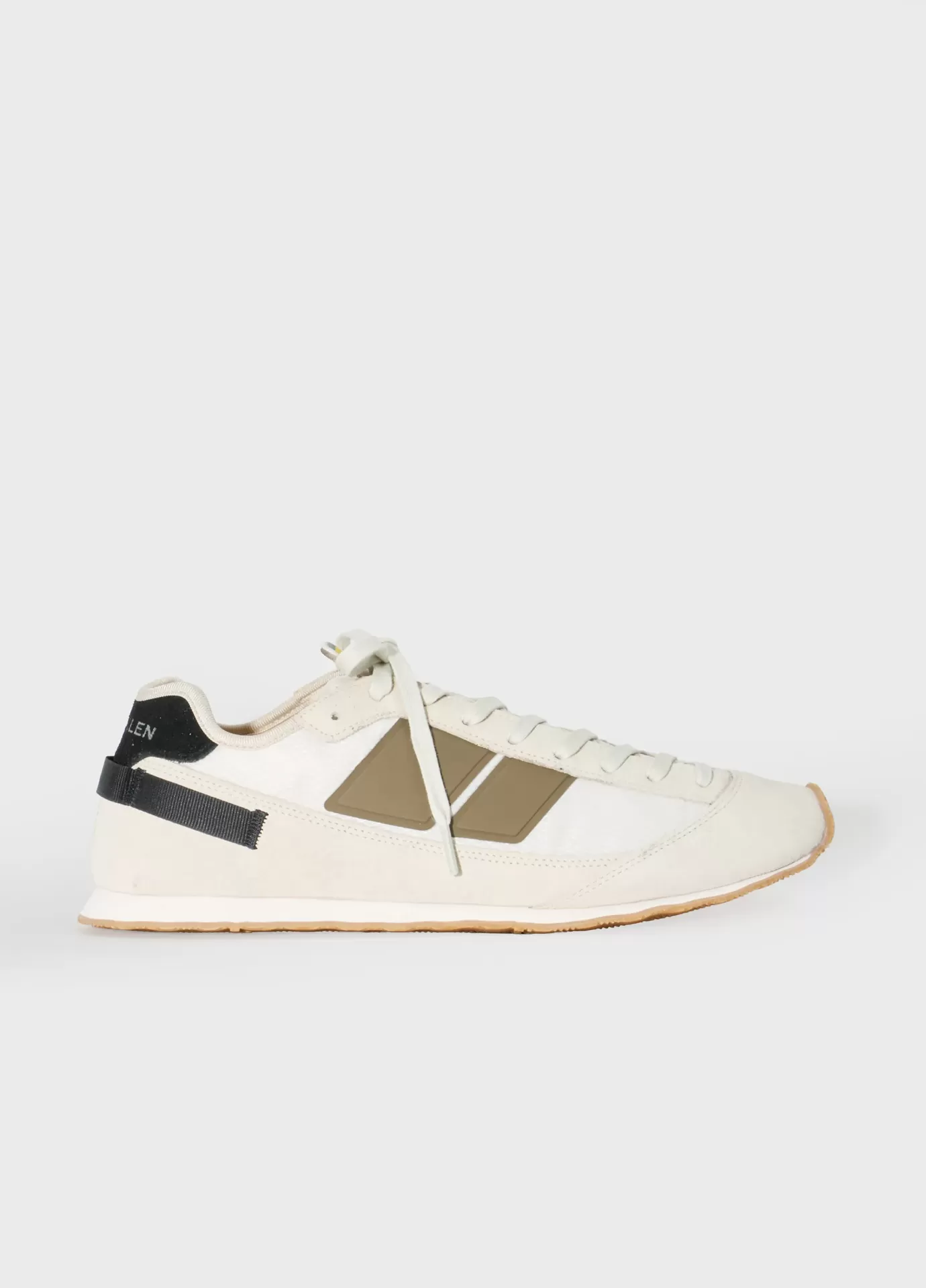 Tenis Ka'a.pûera Osklen Ténis branco com detalhes bege e preto