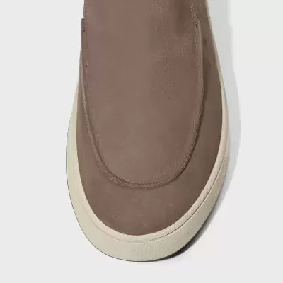 Sapato slip-on castanho com sola branca e marca interior Calvin Klein Jeans
