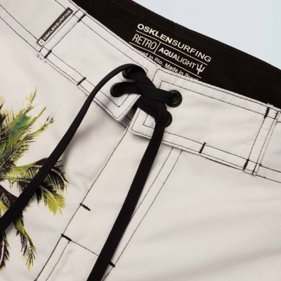 Calções de banho brancos com cordão preto e estampa de palmeira