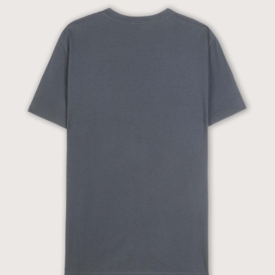 T-shirt cinzenta escura de manga curta vista de trás