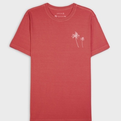 T-shirt coral de manga curta com estampagem de palmeiras brancas no peito