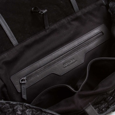 Interior de mala preta com bolso de fecho OXS LAKE MADE IN ITALY