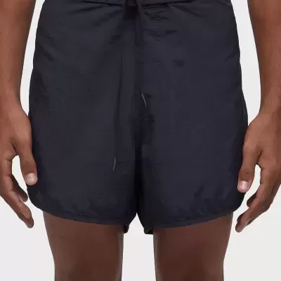 Calções de banho masculinos pretos com cordão na cintura