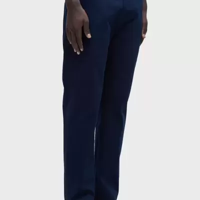 Calças azuis escuras compridas com corte reto