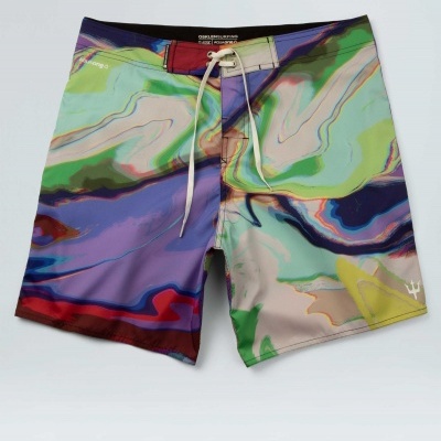 Calções de banho com padrão abstrato colorido e cordão branco