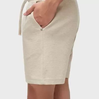 Calções masculinos bege claro com bolso e cordão de ajuste