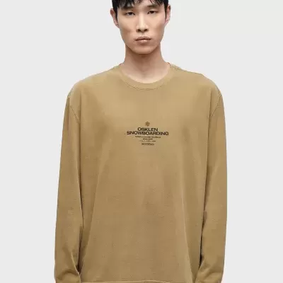 Camisola bege de manga comprida com logo e texto ao centro