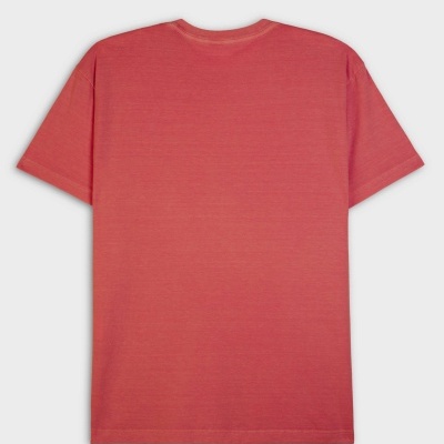 T-shirt vermelha de manga curta vista de trás