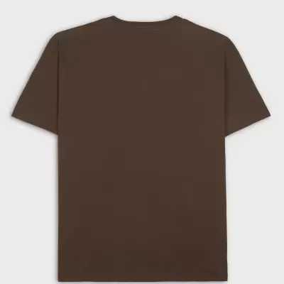 T-shirt castanho escuro de manga curta vista de costas