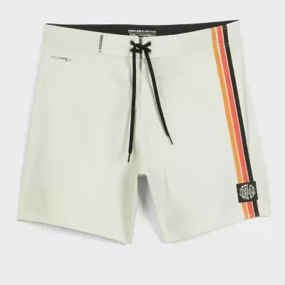 Calções de banho brancos com cordão e riscas verticais coloridas