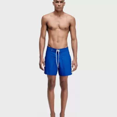 Fato de banho azul com cordão branco ao centro