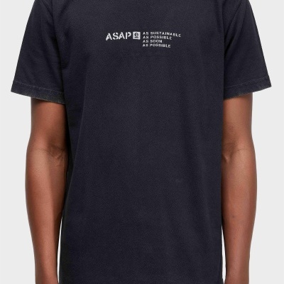 T-shirt preta com texto branco peito ASAP