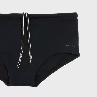 Calção de banho negro com cordão e logo OSKLEN