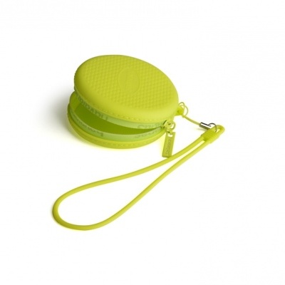 Bolsa pequena redonda verde limão com fecho e alça