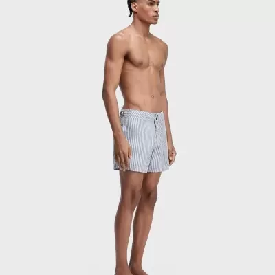 Calções de banho masculinos listrados azuis e brancos