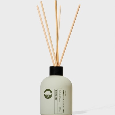 Difusor de ambiente Osklen Amazon Sense em frasco verde com varetas de madeira