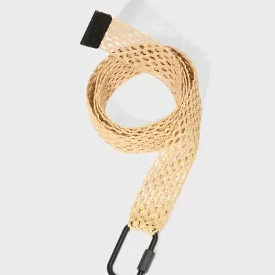 Cinto bege entrelaçado com fecho mosquetão preto