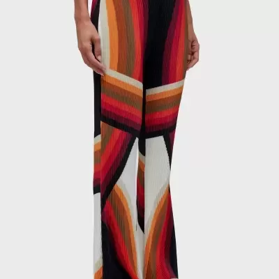 Calças femininas com padrão geométrico colorido em tecido canelado