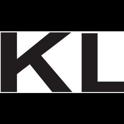 Logótipo preto da marca OSKLEN em fundo branco