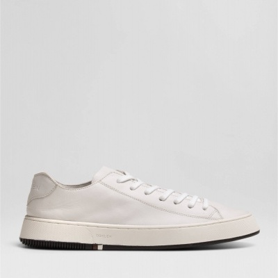 Sapatilha desportiva branca com atacadores e sola bege