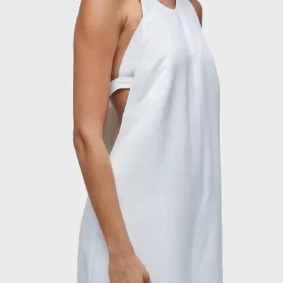 Vestido branco feminino com recortes laterais