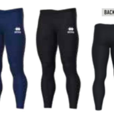 Três leggings esportivas, azul escuro, preto com logótipo branco e vista traseira da preta