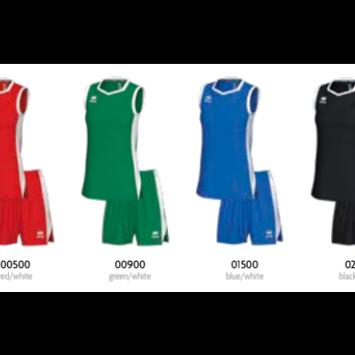 Seis fatos de ténis para senhora em várias cores com top sem mangas e saia dobrada, cada par identificado por código