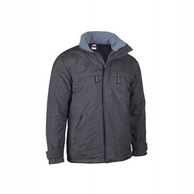 Casaco cinzento escuro com forro azul claro e bolsos com fecho