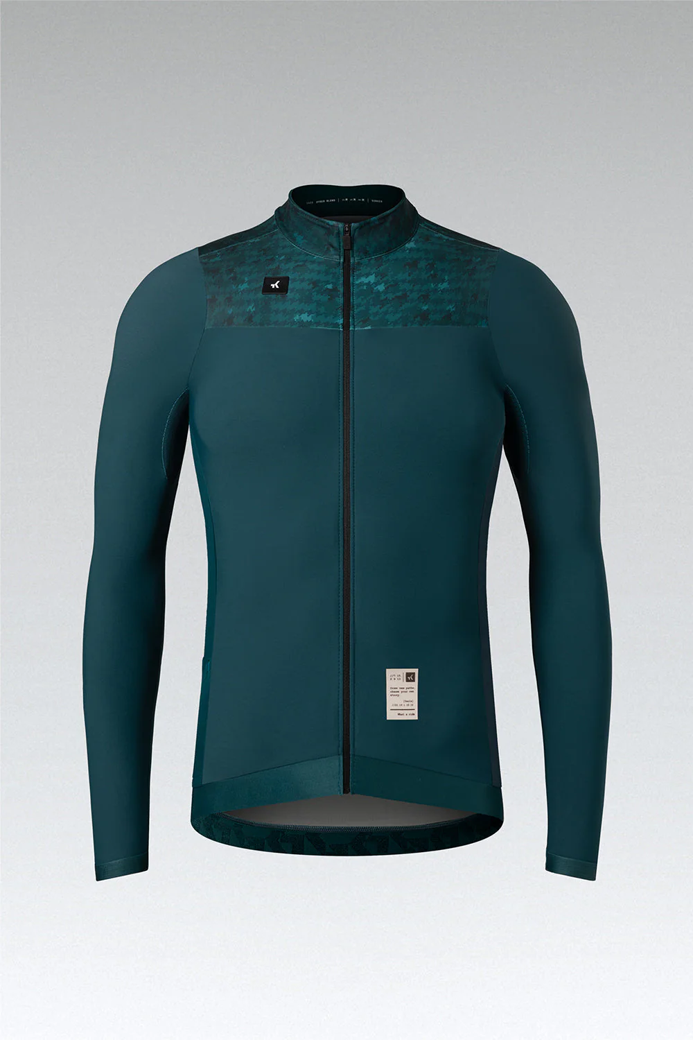 Camisola desportiva azul escuro com padrão camuflado na parte superior e fecho frontal