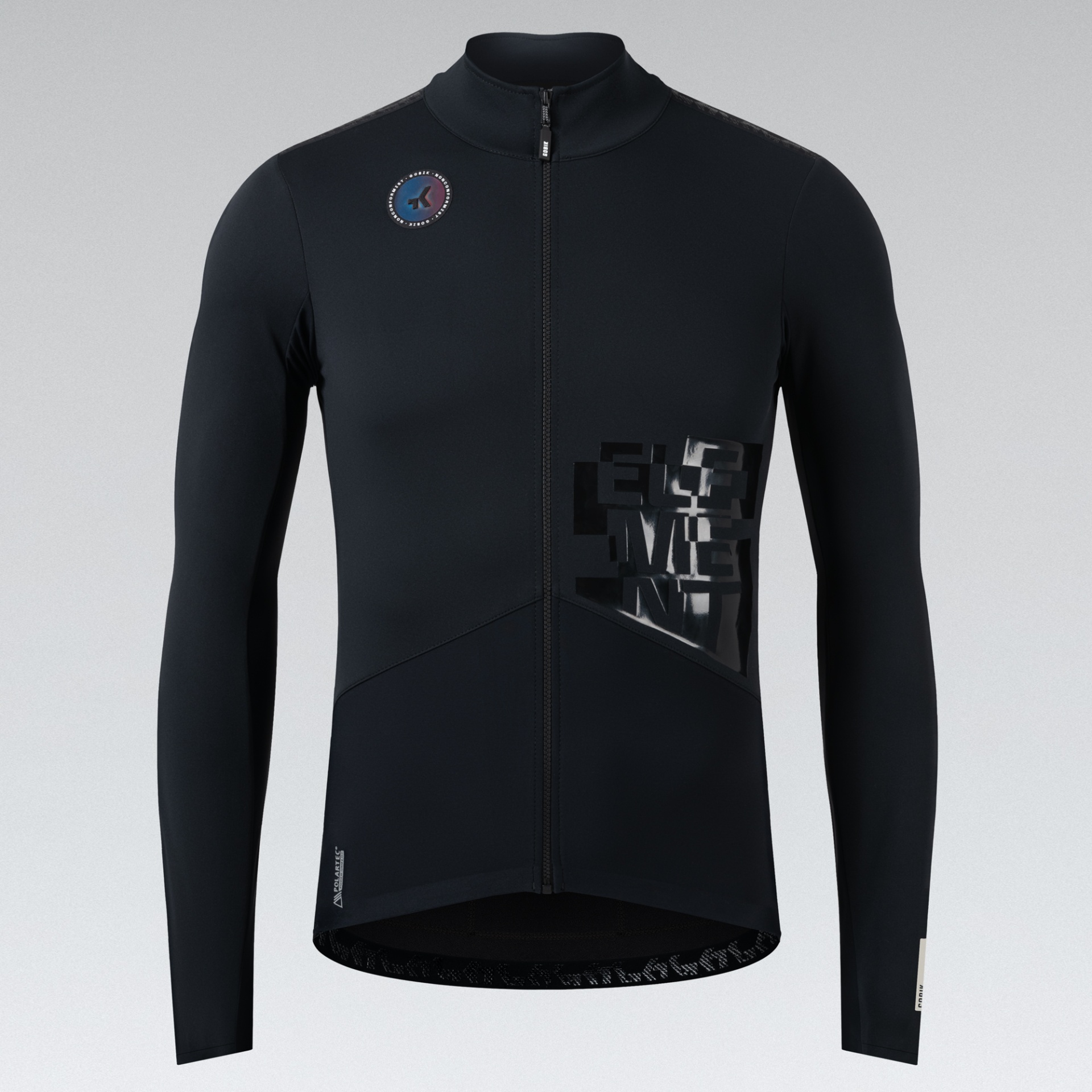 Casaco de ciclismo preto com padrão geométrico e fecho frontal