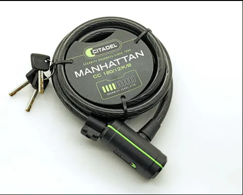 Cadeado em cabo de aço preto com chaves e etiqueta Citadel Manhattan