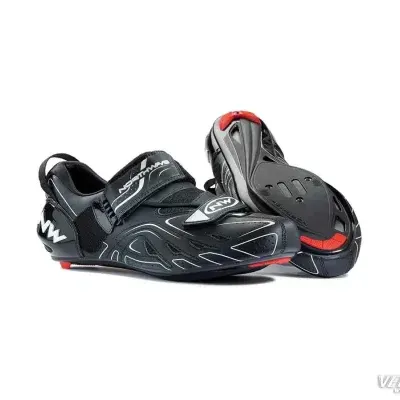 Sapatos de ciclismo Northwave preto com detalhes cinza e vermelho