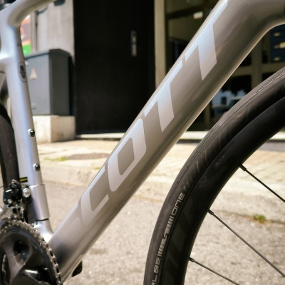 BICICLETA&#x20;SCOTT&#x20;ADDICT&#x20;E&#x20;RIDE&#x20;20&#x20;-&#x20;SERVI&#x00C7;O