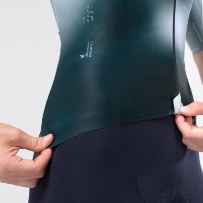 JERSEY&#x20;GOBIK&#x20;ATTITUDE&#x20;2.0&#x20;WOMEN&#x20;TETSU