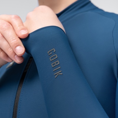 JERSEY&#x20;MANGA&#x20;COMPRIDA&#x20;GOBIK&#x20;PACER&#x20;SOLID&#x20;2.0&#x20;WOMEN&#x20;ASSAULT