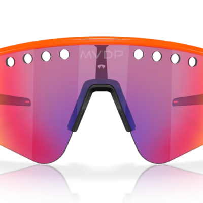 Óculos desportivos com lentes espelhadas cor-de-rosa e armação laranja