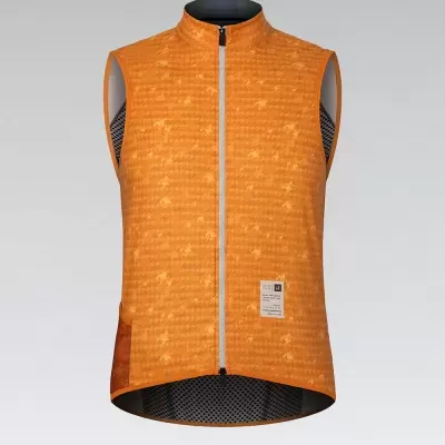 Colete sem mangas laranja com fecho zip central e etiqueta branca