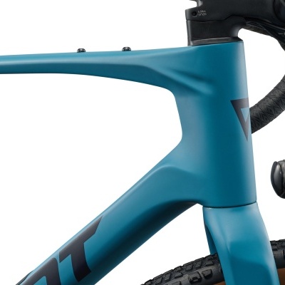 BICICLETA&#x20;GRAVEL&#x20;GIANT&#x20;REVOLT&#x20;ADVANCED&#x20;3&#x20;&#x28;2026&#x29;