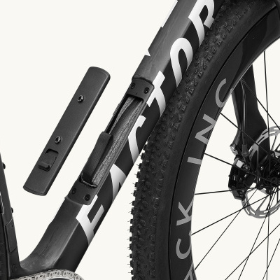BICICLETA&#x20;FACTOR&#x20;ELARA&#x20;SRAM&#x20;FORCE&#x20;XPLR&#x20;AXS&#x20;1X13&#x20;CARBONO&#x20;PRETO