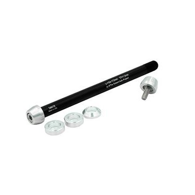 Barra de metal preta com anéis prateados e um parafuso sobre fundo branco