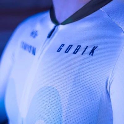 JERSEY&#x20;GOBIK&#x20;INFINITY&#x20;UNISEXO&#x20;MOVISTAR&#x20;TEAM&#x20;ICEBERG&#x20;TDF23