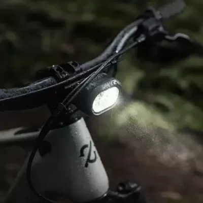 BICICLETA&#x20;EL&#x00C9;TRICA&#x20;AMFLOW&#x20;PR&#x20;CARBON&#x20;800Wh