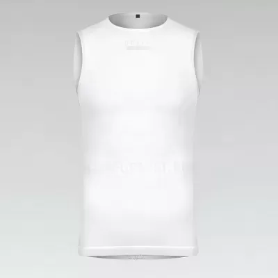 Camisola branca sem mangas com gola redonda e pequena etiqueta na gola